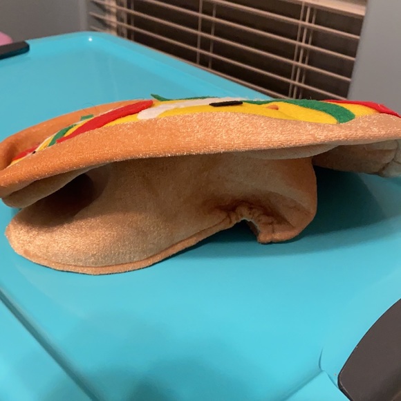 Pizza Hat - Picture 2 of 4